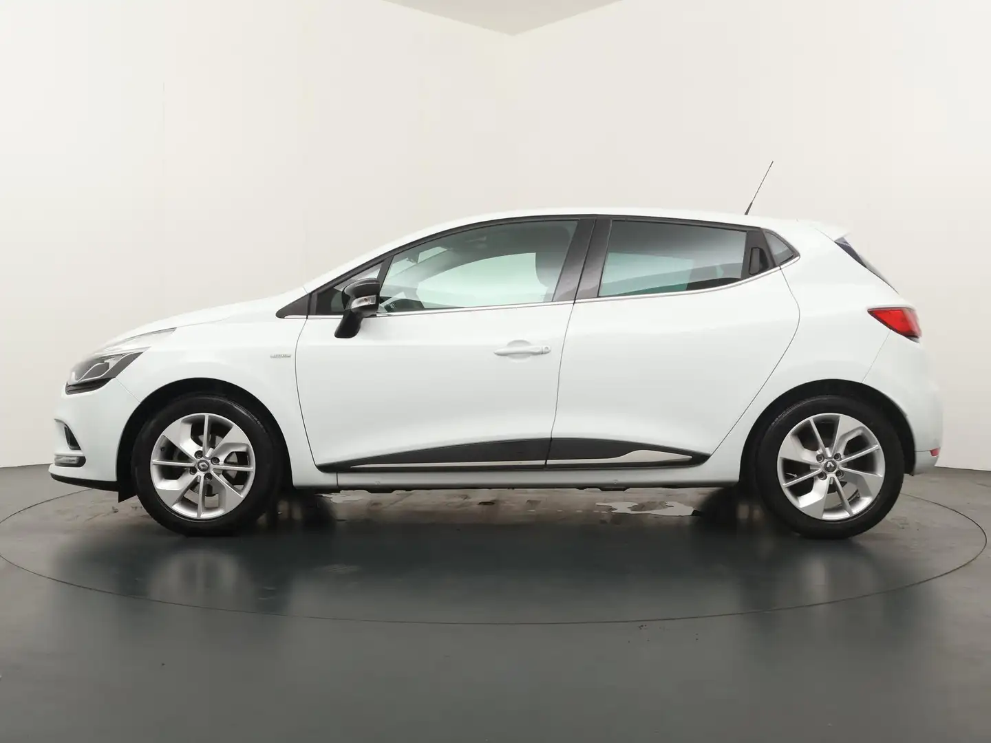 Renault Clio 0.9 TCe Limited Trekhaak Weiß - 2