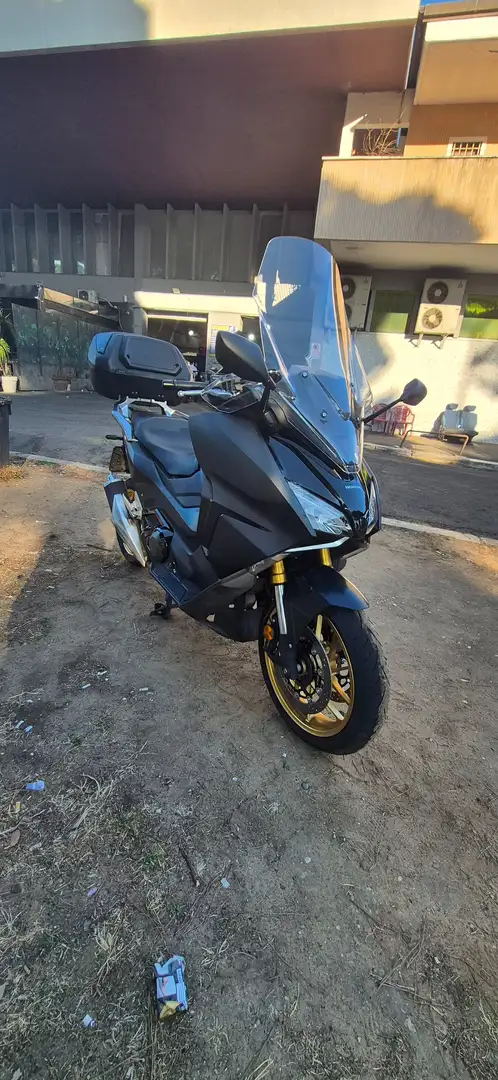 Honda Forza 750 de luxe nero opaca con bauletto originale Honda Negru - 1