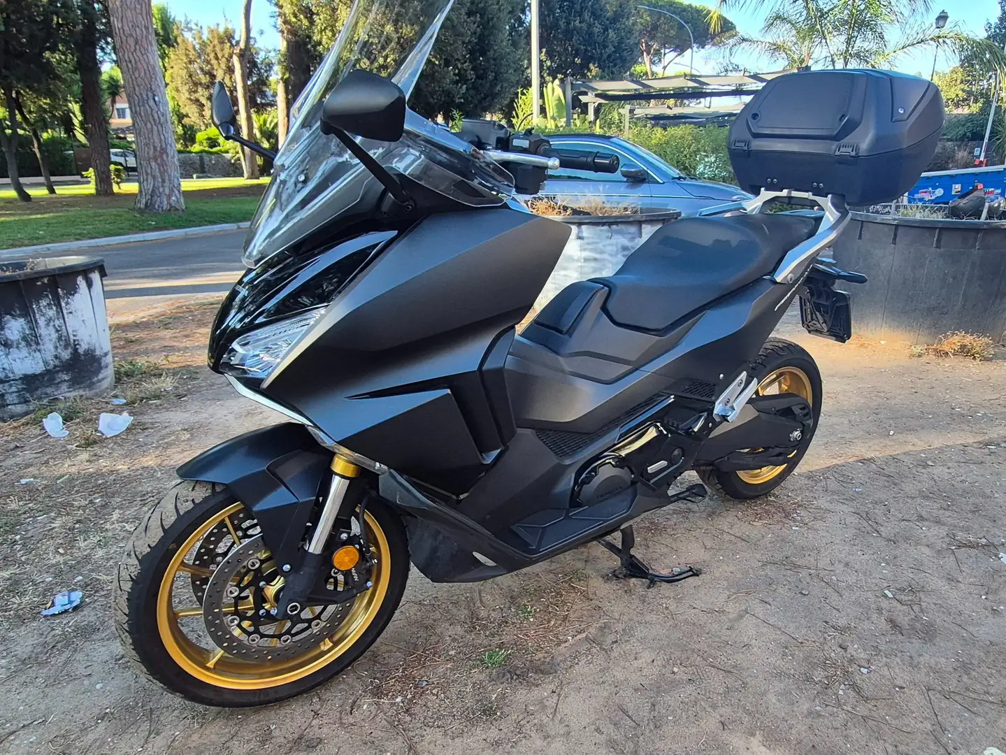 Honda Forza 750 de luxe nero opaca con  bauletto originale Honda Чёрный - 2