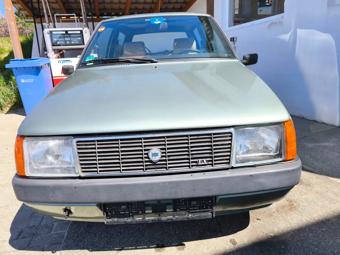 Lancia Y Y10 Grün - 2