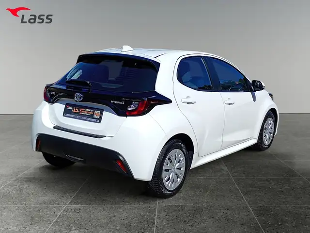 Toyota Yaris view 6