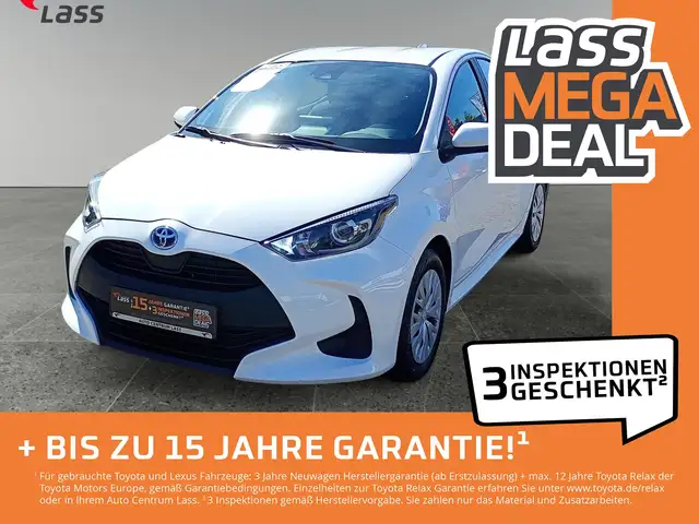 2023 Toyota Yaris in White for sale