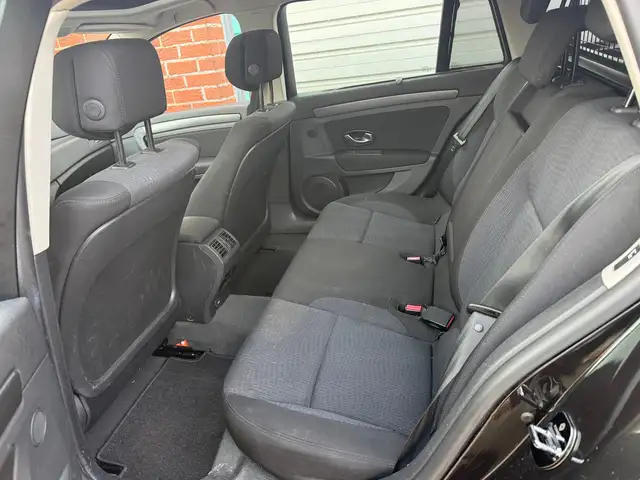Renault Laguna view 24