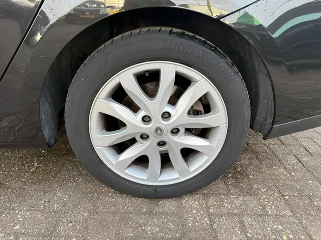 Renault Laguna view 28