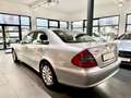 Mercedes-Benz E 200 Elegance Limousine /2HD/6 Gang Schalter Plateado - thumbnail 4