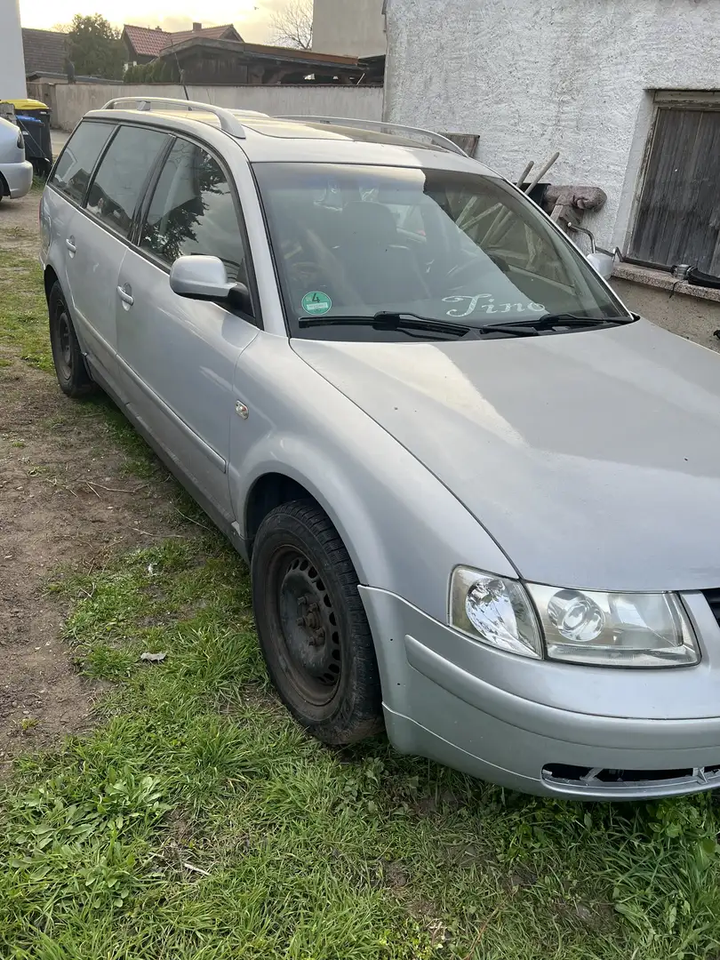 Volkswagen Passat Variant 1.8 20V Turbo - 2