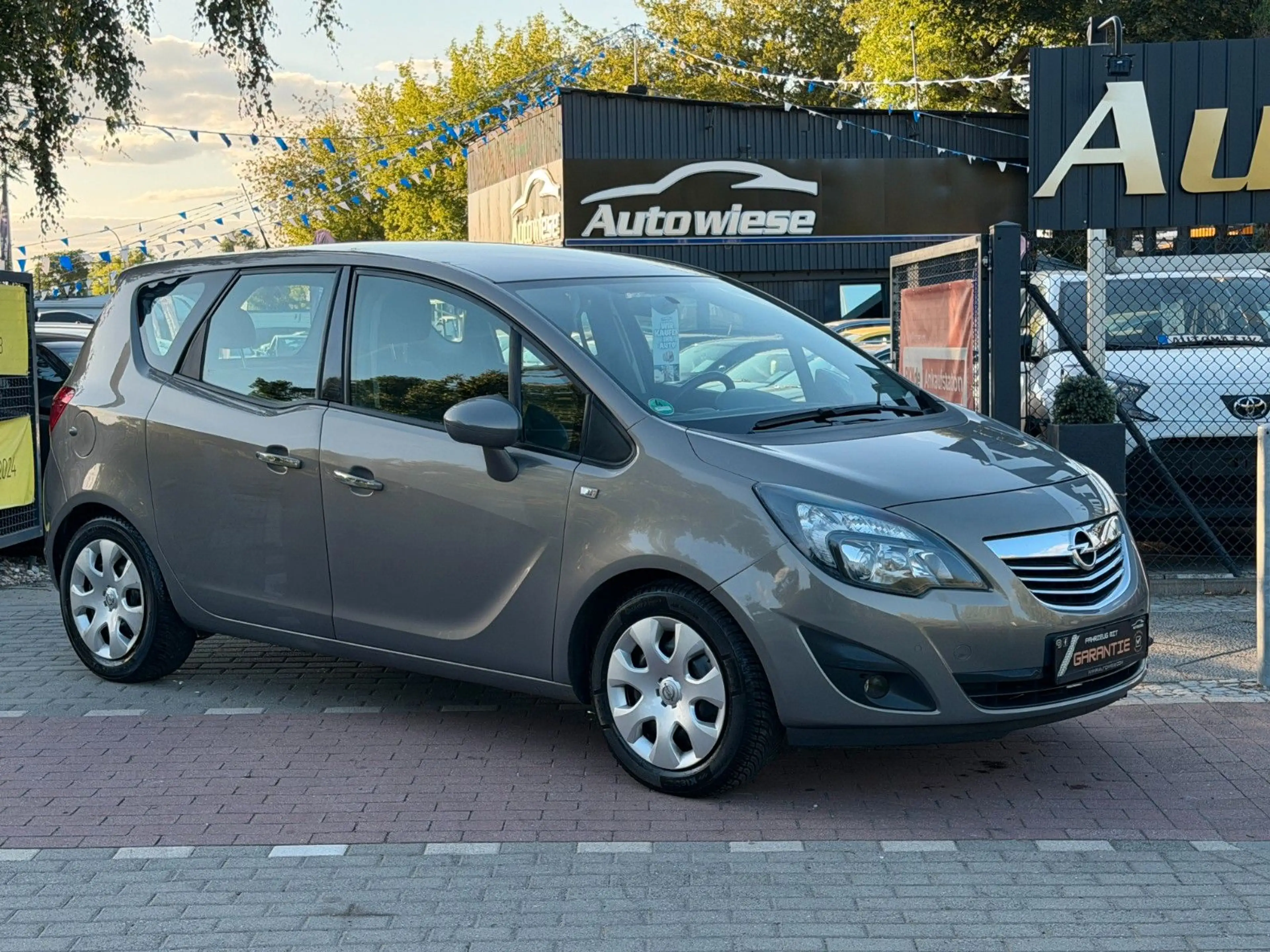 Opel Meriva B Innovation 1.4T*Klima*Sitzheizung*AHK*