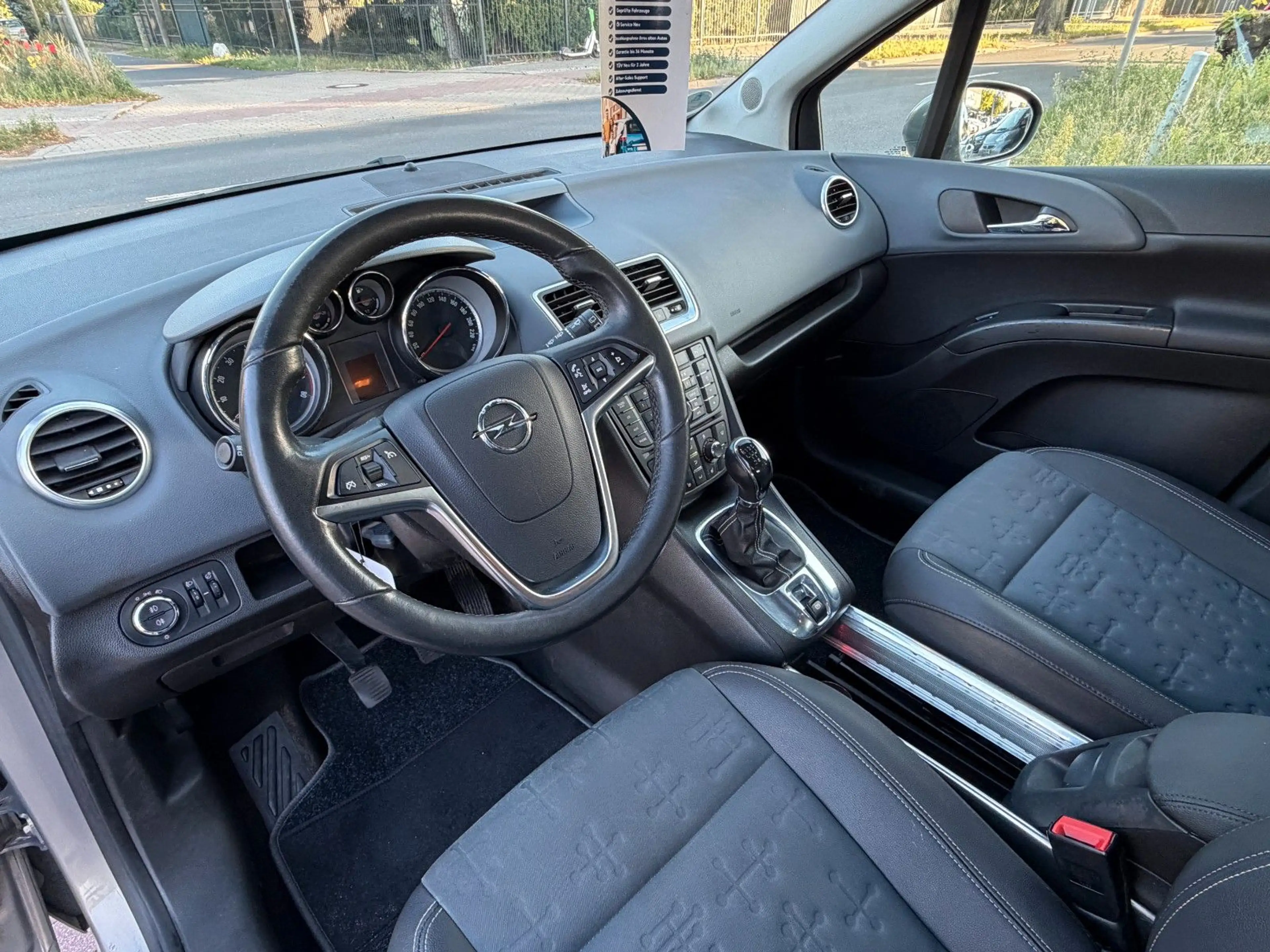 Opel Meriva B Innovation 1.4T*Klima*Sitzheizung*AHK* — photo 14
