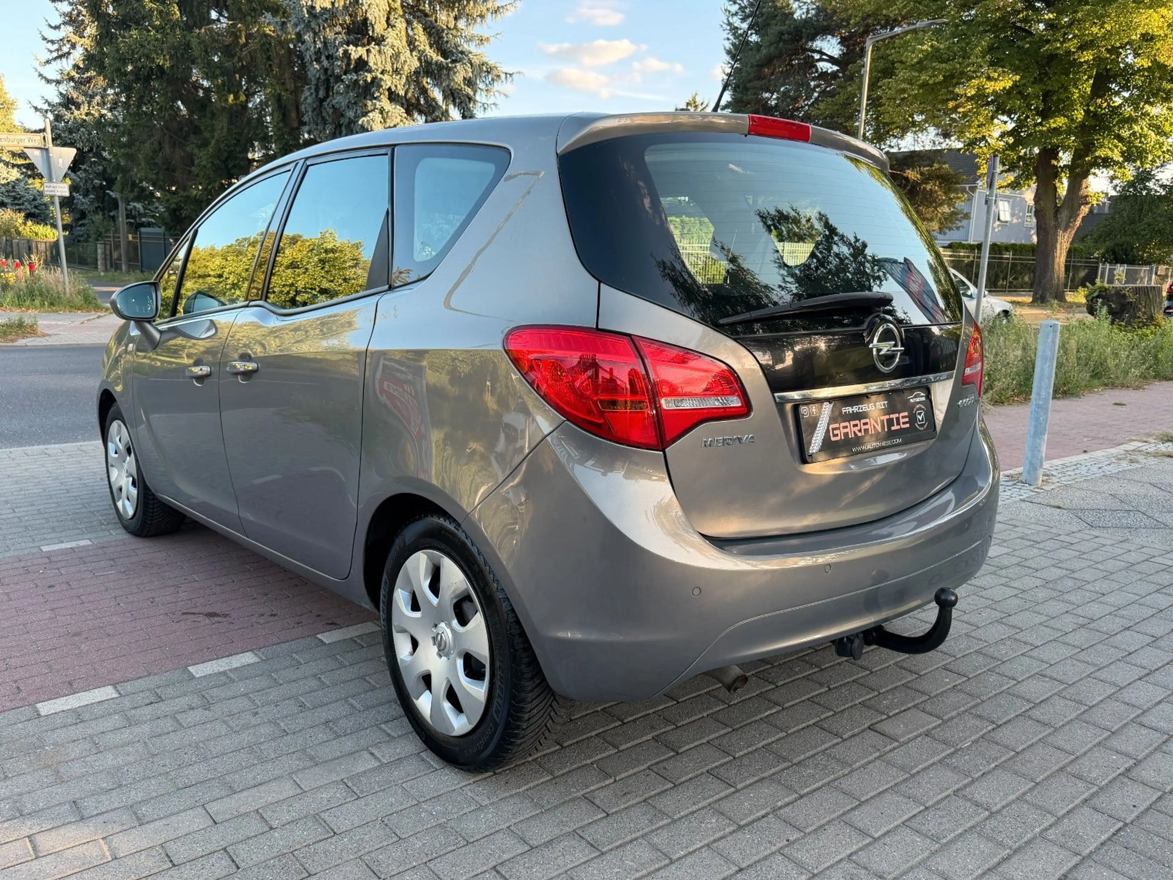 Opel Meriva B Innovation 1.4T*Klima*Sitzheizung*AHK* — photo 6