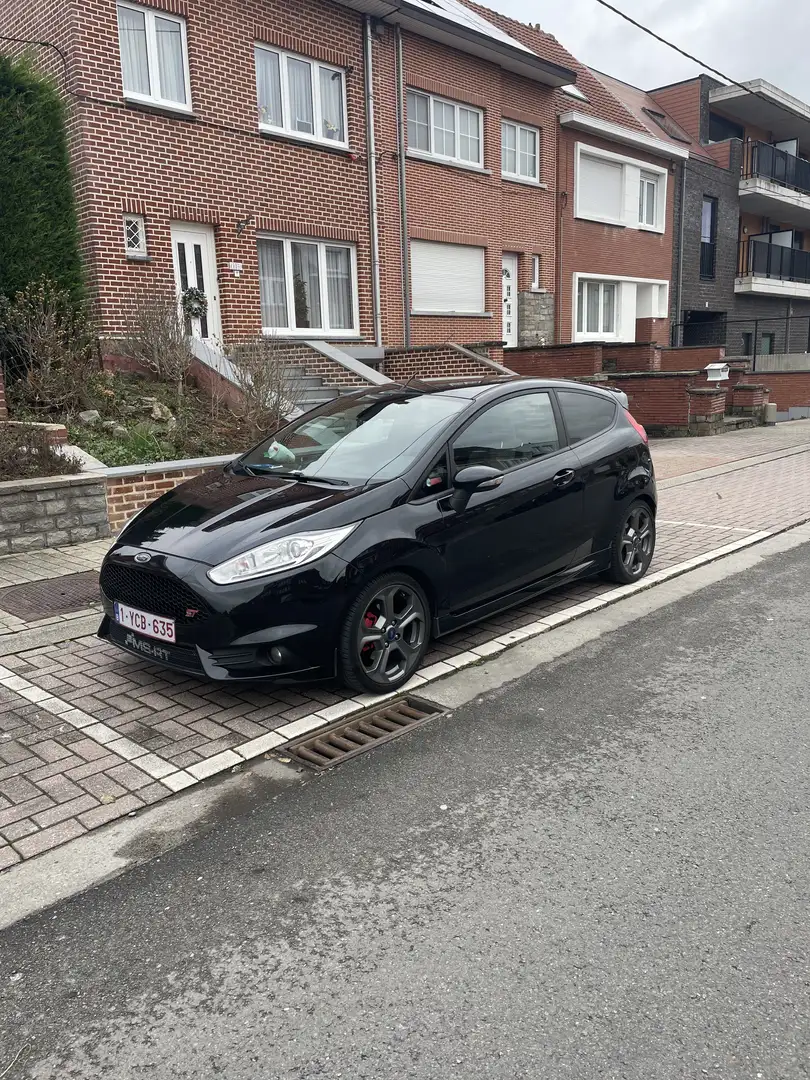 Ford Fiesta ST2 1.6 EcoBoost - 1