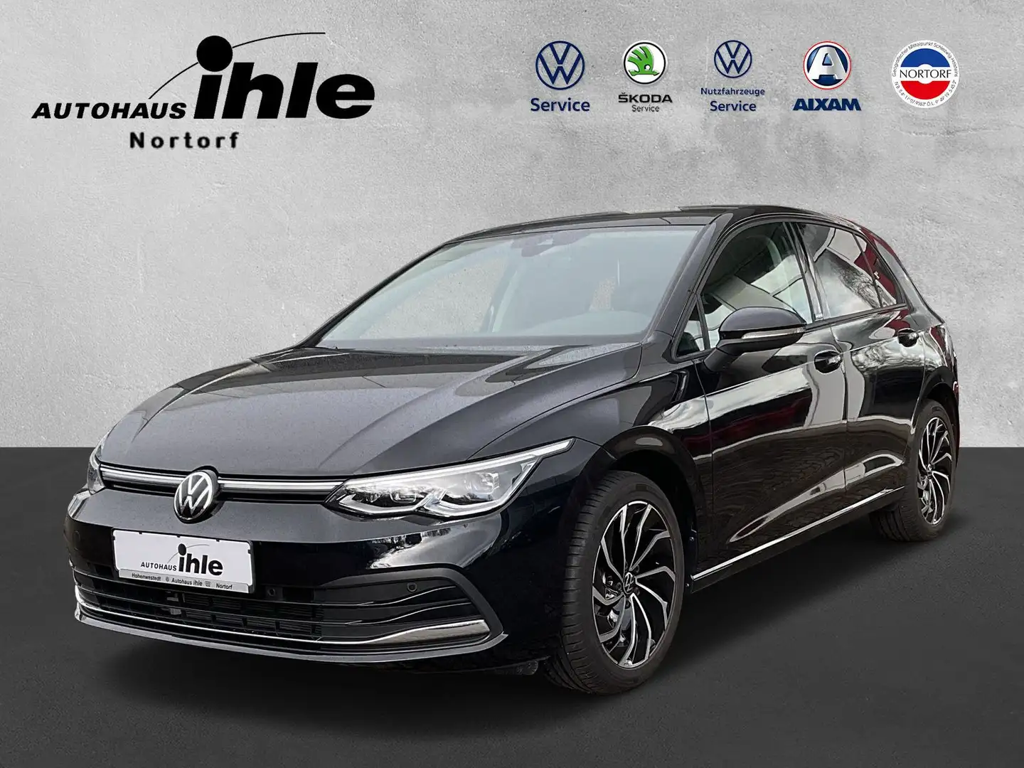 Volkswagen Golf VIII Active 1.5 TSI Life RFK Navi CarPlay S Schwarz - 1