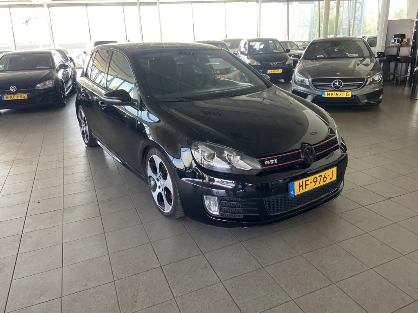 Volkswagen Golf GTI 2.0 Edition 35 Чорний - 2