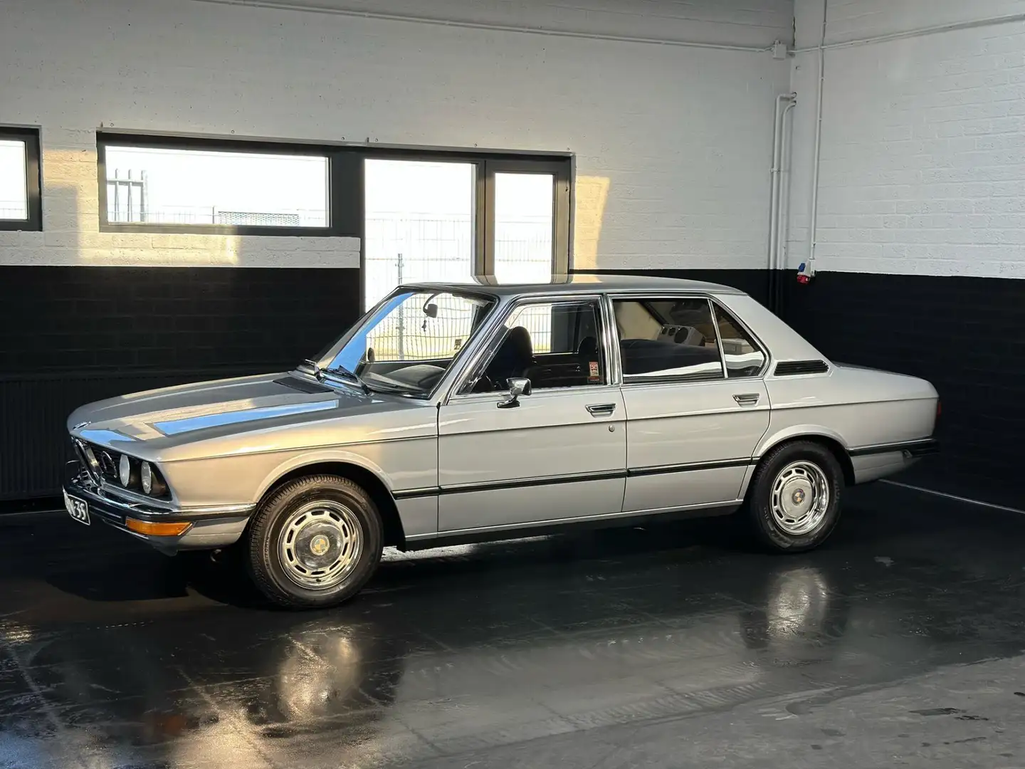 BMW 520 5-serie NL Auto, 1e eigenaar Šedá - 2