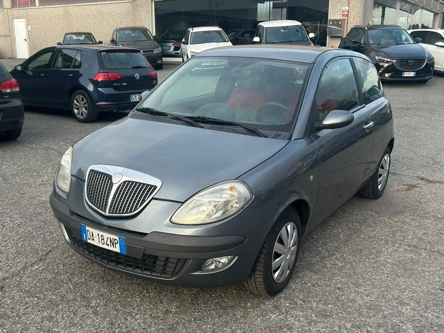 Lancia Ypsilon Ypsilon II  Oro 3895908457 Grau - 1
