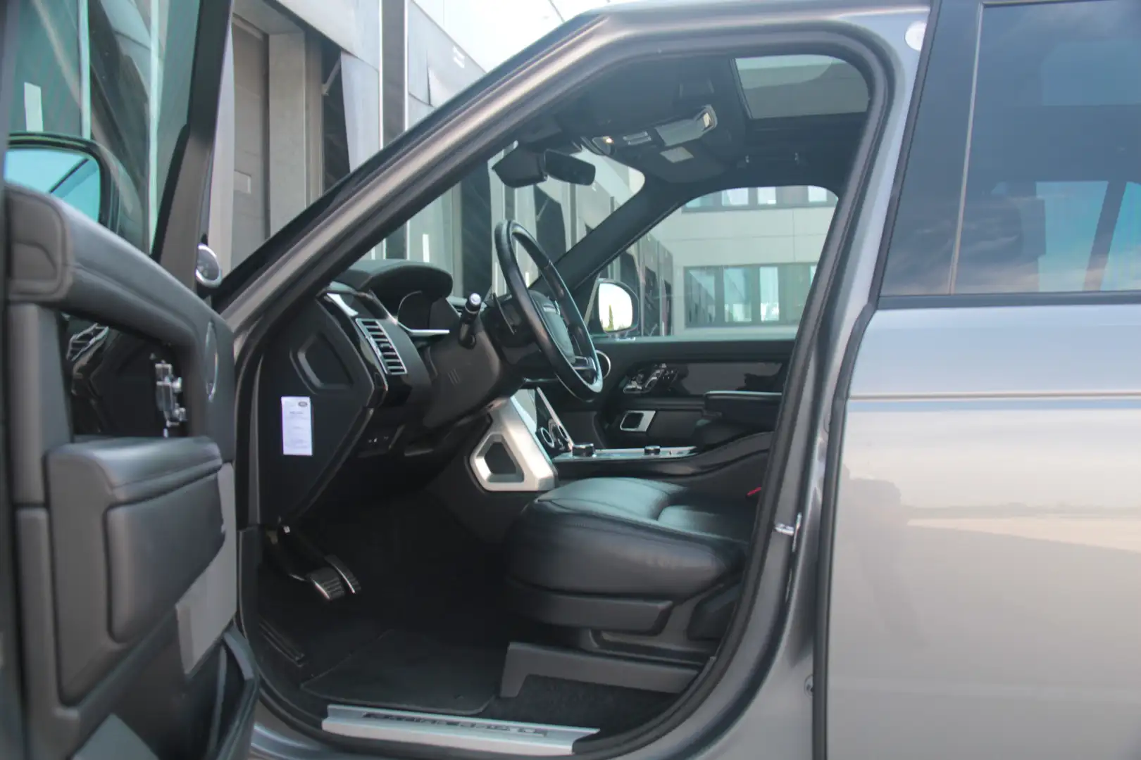 Land Rover Range Rover 2.0 P400e Limited Edition Gris - 2