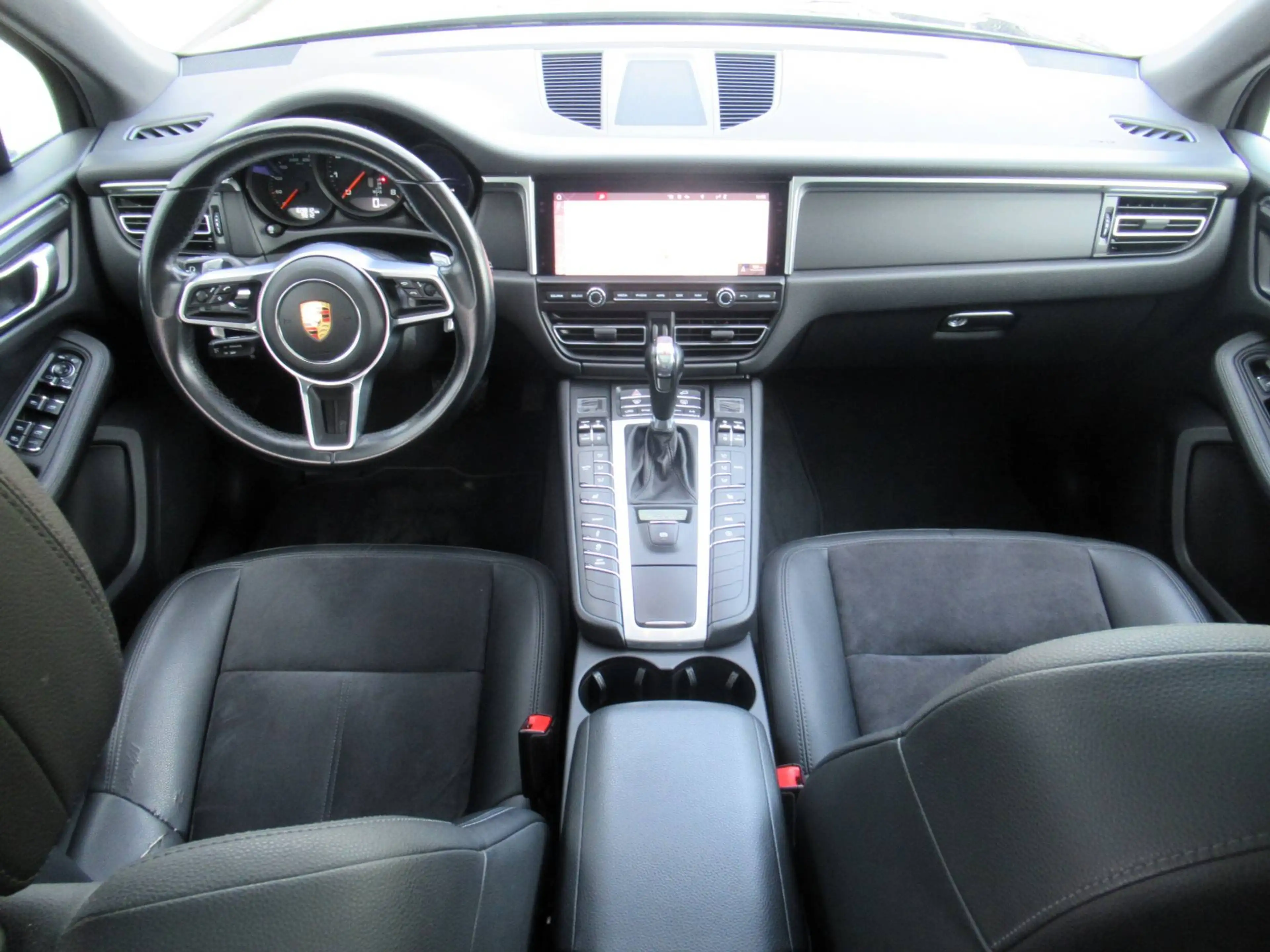Porsche Macan 2.0i PDK /€27.999 netto / Pano / Leder / Navi / ... — photo 14