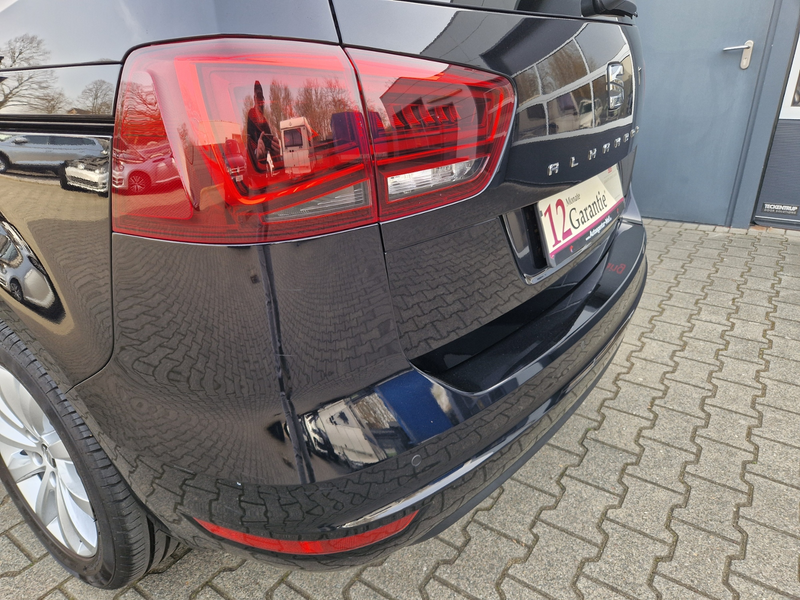 SEAT Alhambra Style 7 Sitze 2.0TDI*AHK*Pano — photo 11