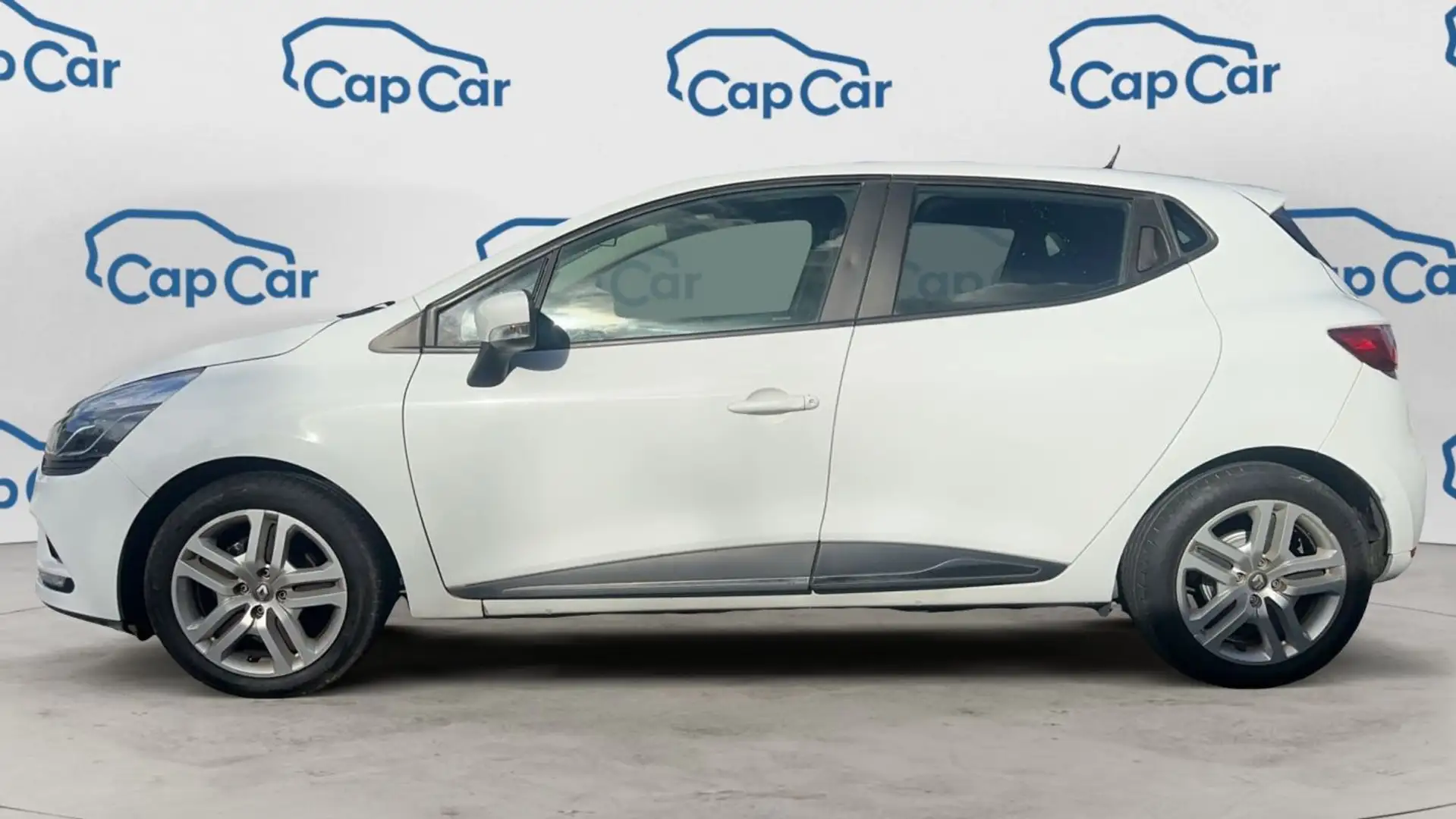 Renault Clio IV 1.5 dCi 75 Energy Business Blanc - 2