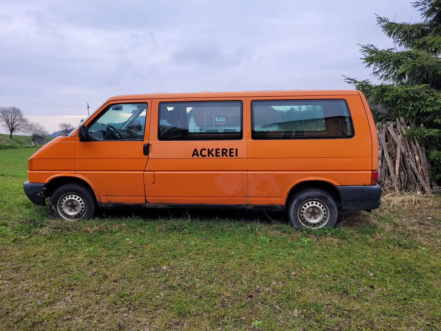 Volkswagen T4 2.5tdi  88ps  303tkm kein klima Orange - 2