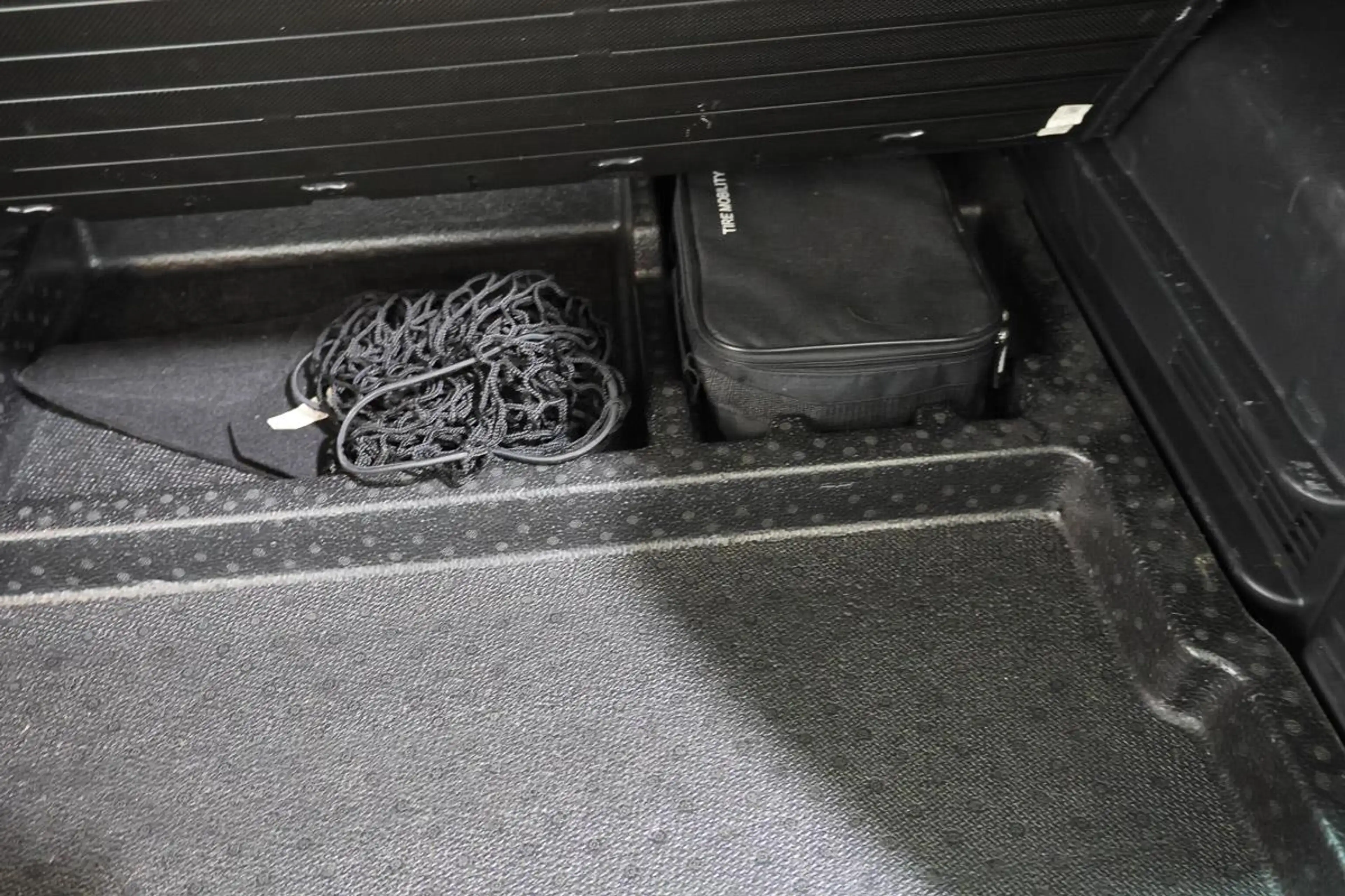 Hyundai TUCSON 1.6 CRDI - BVA - N LINE S CUIR - CAM - GPS — photo 14