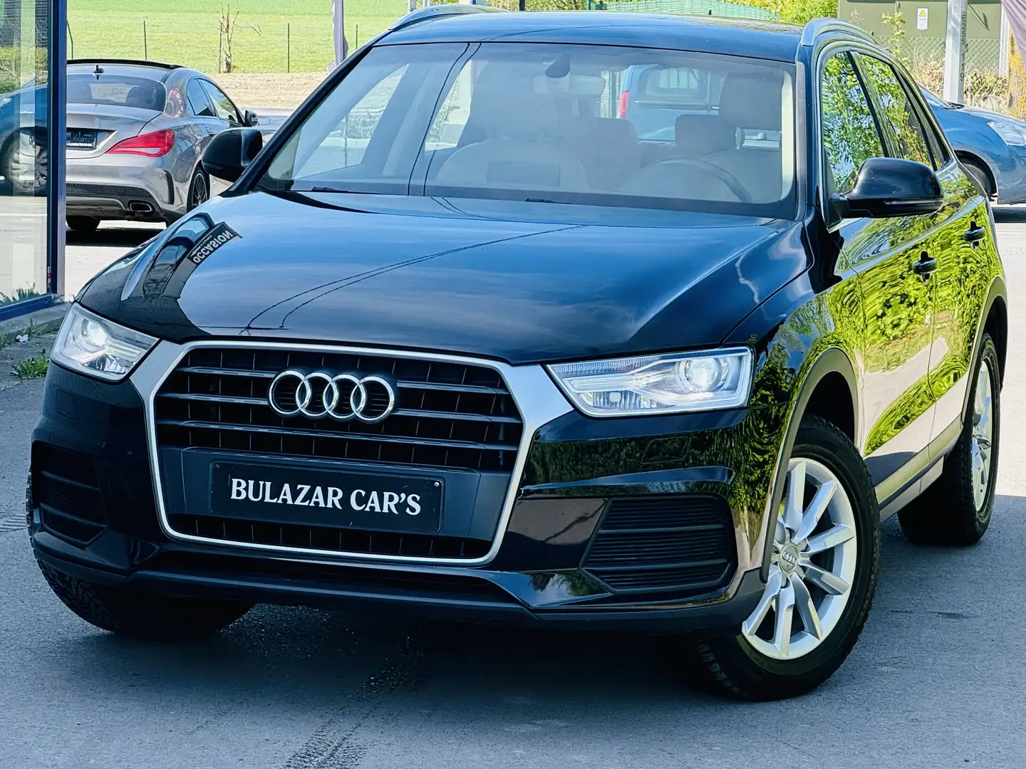 Audi Q3 1.4 TFSI Sport S tronic*CUIR*XENON*CARNET*GARANTIE Schwarz - 1