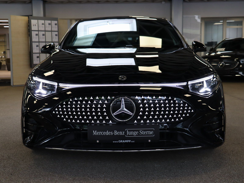 Mercedes-Benz CLA 250 + EQ AMG Pano/Massage/Distronic/LED — photo 3
