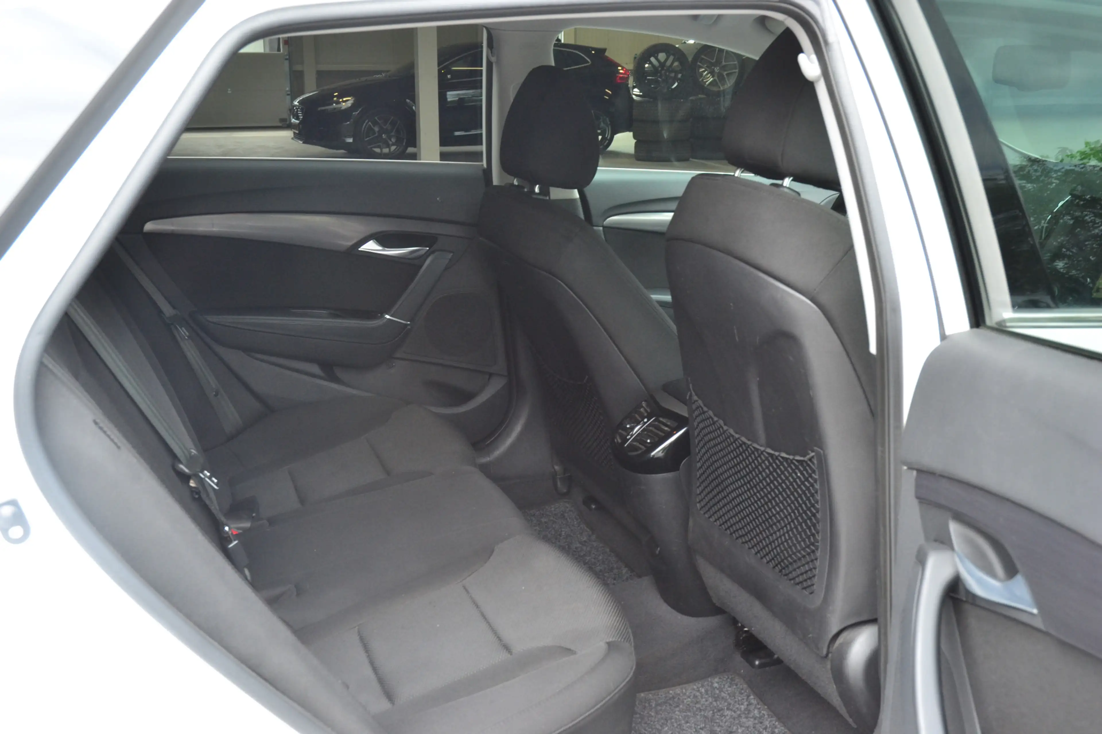 Hyundai i40 Wagon 1.6 GDI Blue Business Edition NAP | Camera | — photo 15