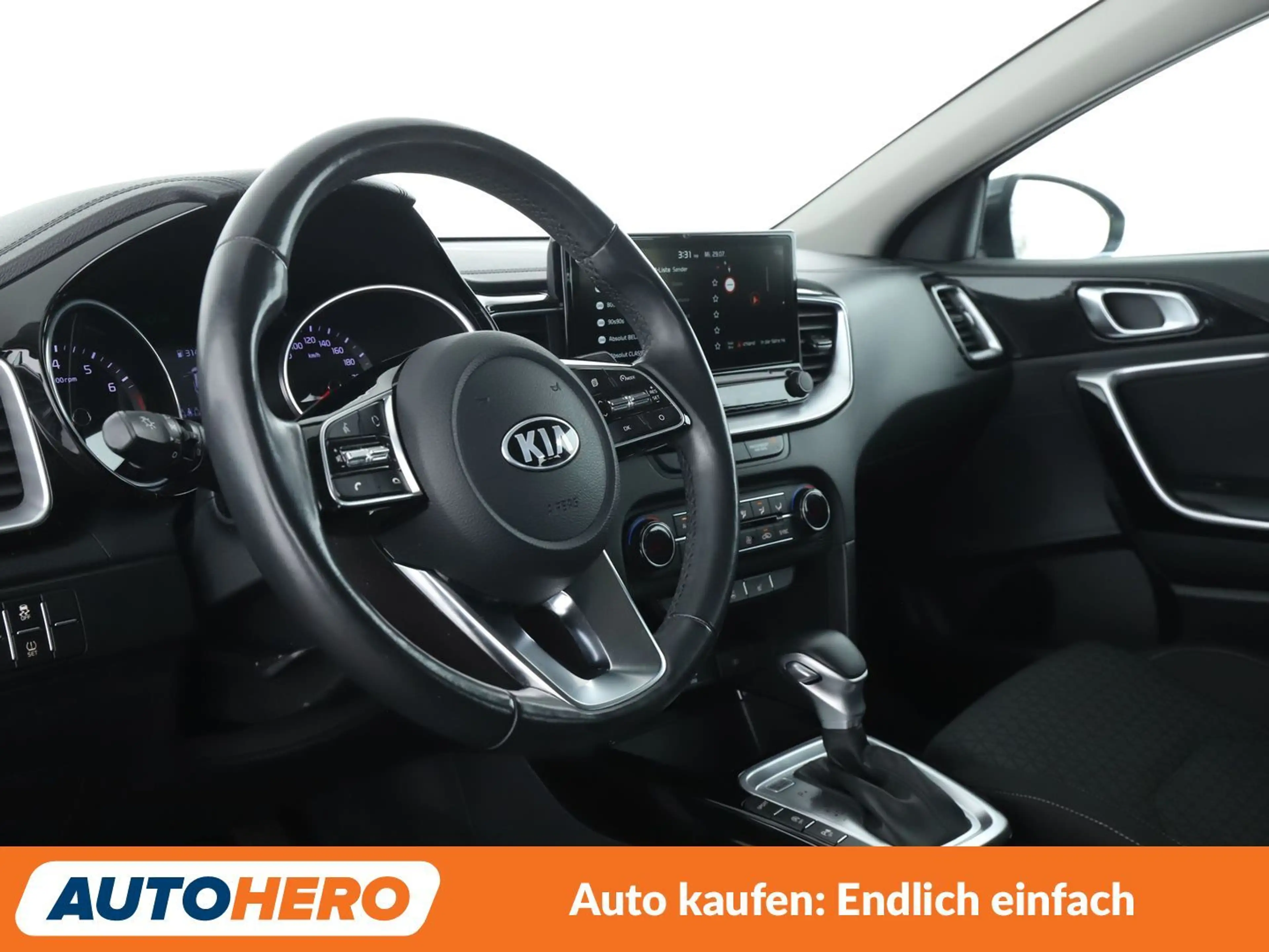 Kia Ceed / cee'd 1.4 TGDI Vision Aut*NAVI*TEMPO*PDC*SHZ* — photo 11