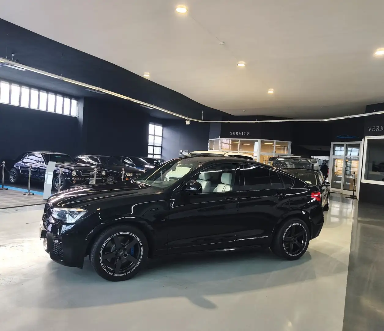 BMW X4 M i eheNP 80T€ Standh.+Sound+NAV Prof+LED Schwarz - 2