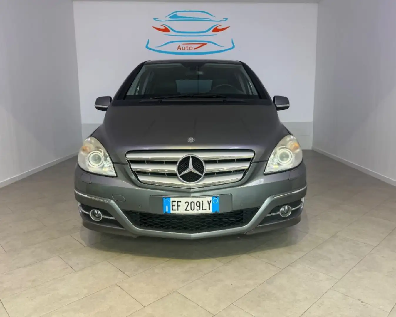 Mercedes-Benz B 200 CDI Premium Gris - 1
