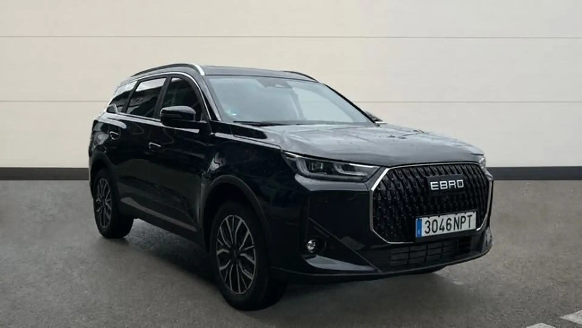 Ebro s700 1.5 TGDI HEV 165KW LUXURY DHT 224 5P Schwarz - 1