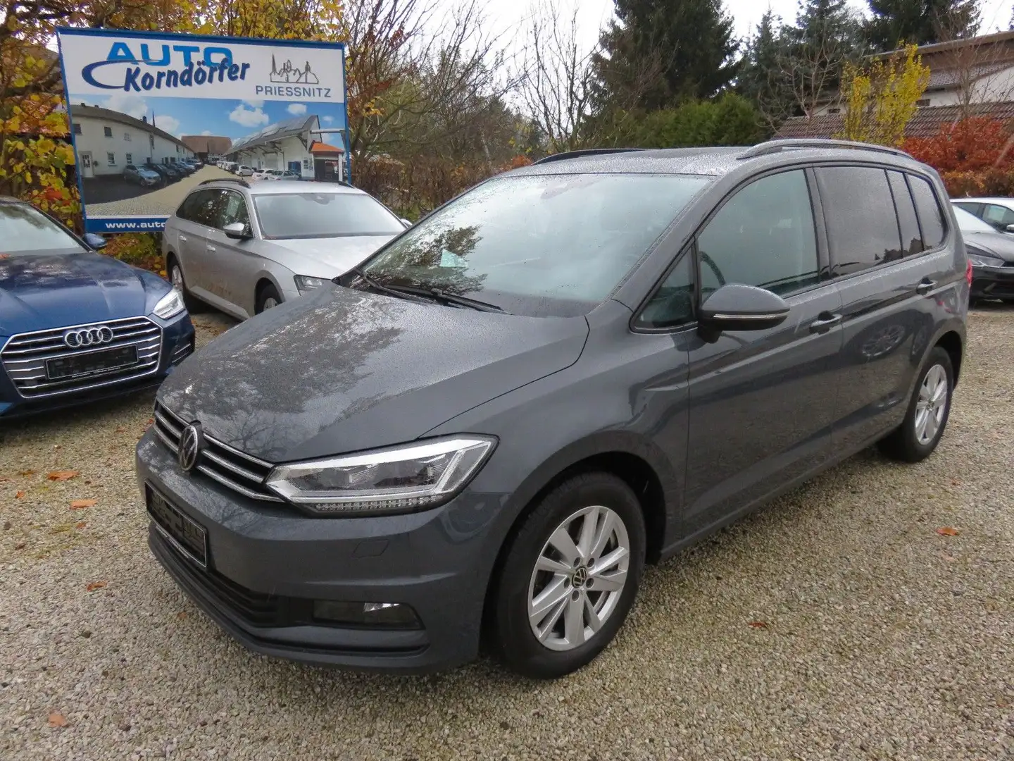 Volkswagen Touran Comfortline BMT 2.0TDI LED Standh. Kamera Grau - 1