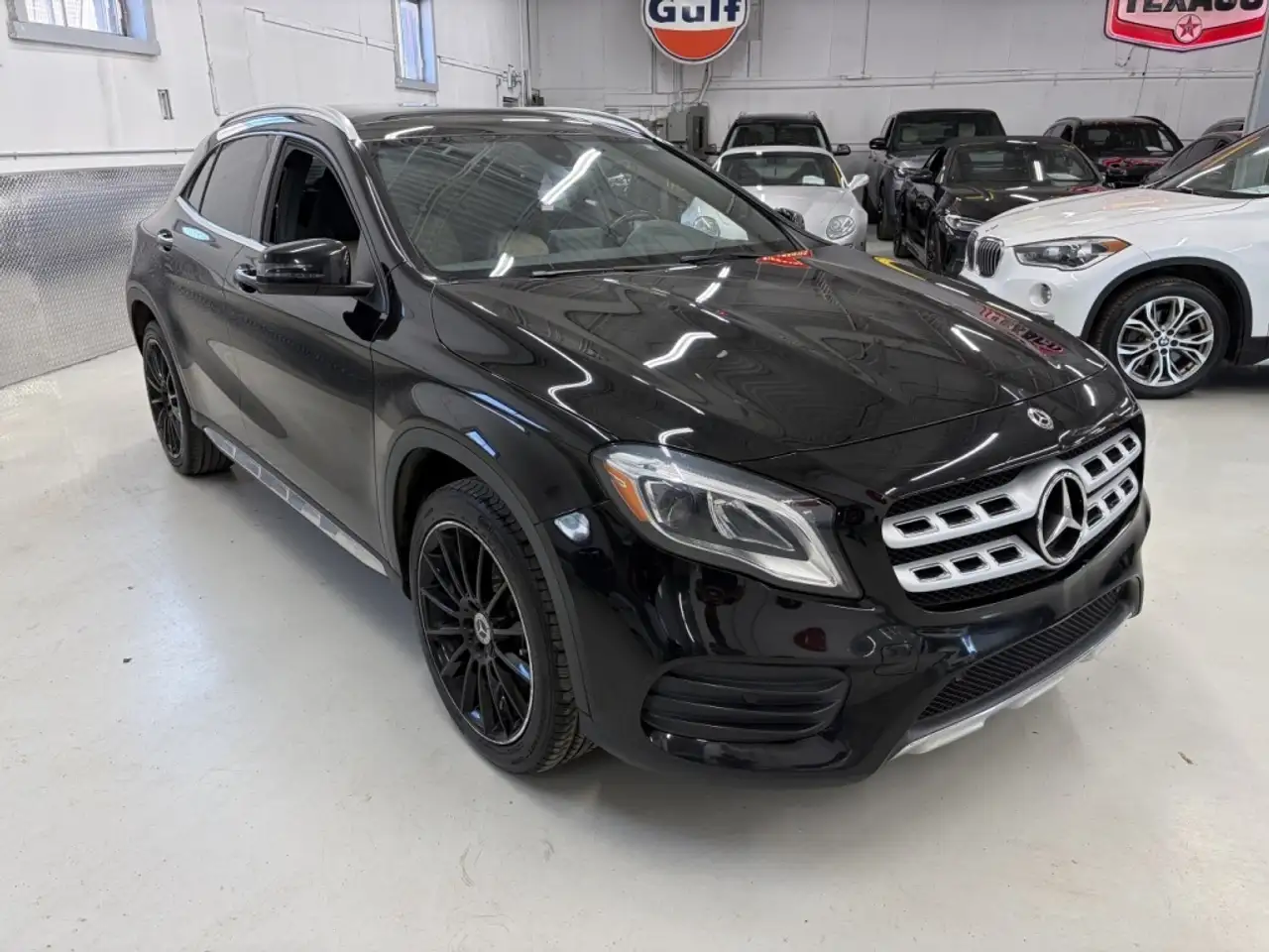 Mercedes-Benz GLA снимка Mercedes-Benz GLA