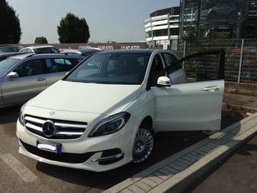 B 200 ngd Premium