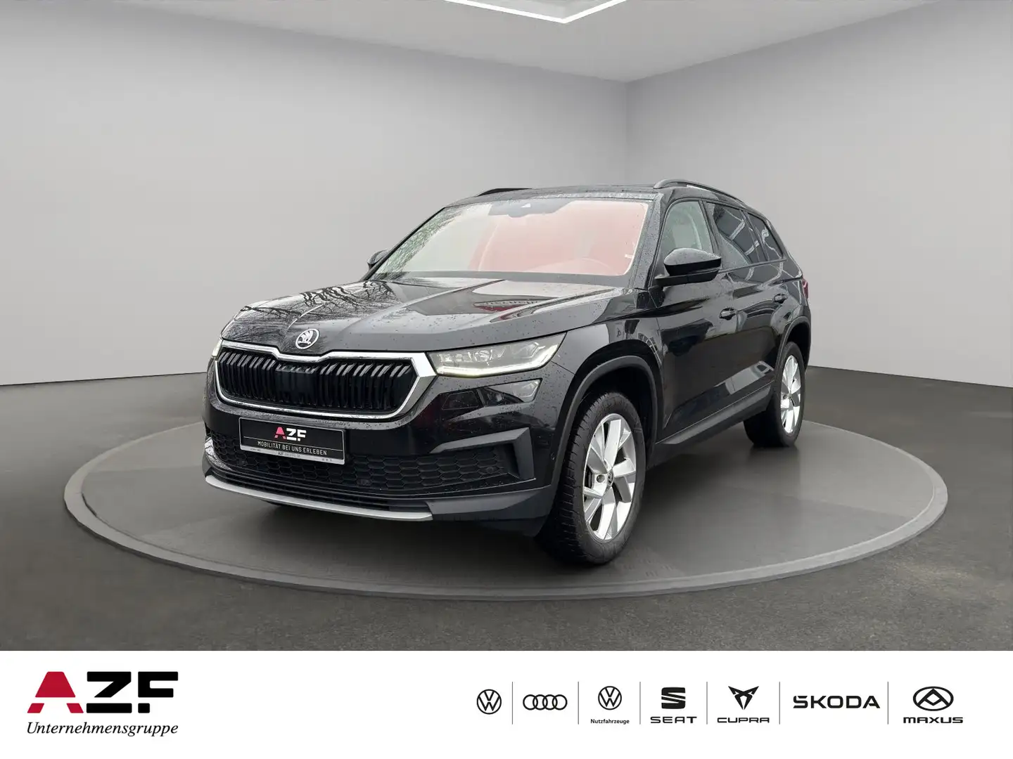 Skoda Kodiaq 2.0 TDI 4x4 DSG Tour NAVI+PANO+CANTON+LED Schwarz - 1
