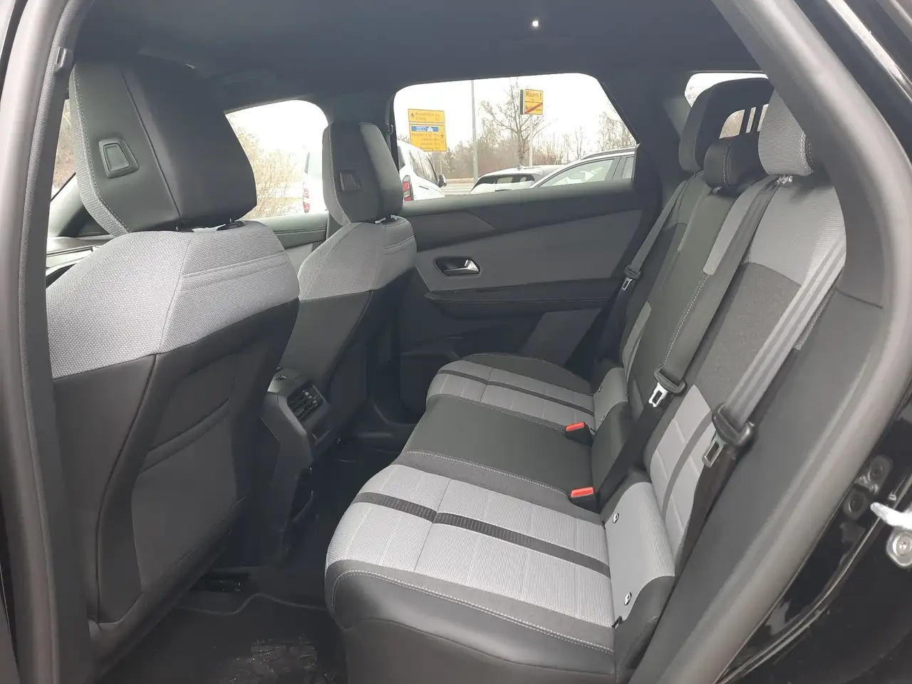 Opel Grandland 1.2 GS Neues Modell LED Kamera ACC PDC 29