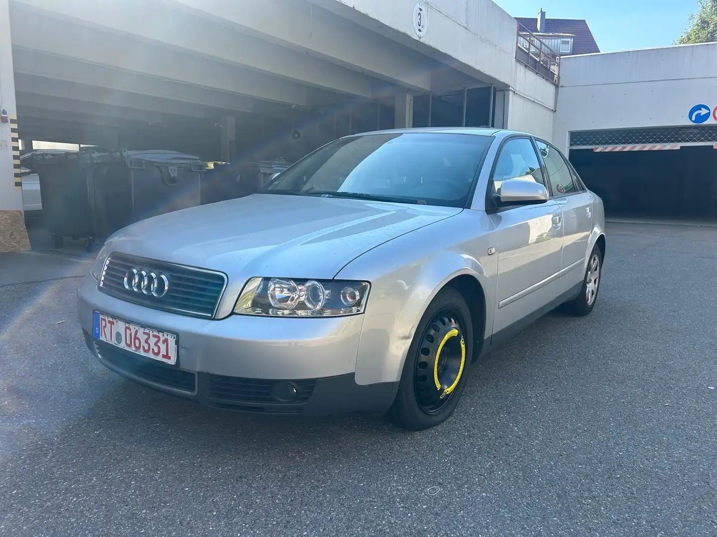 Audi A4 A4 2.0 Grau - 2