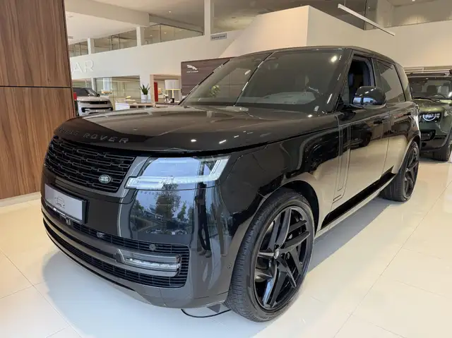 Land Rover Range Rover SWB P550e Autobiography