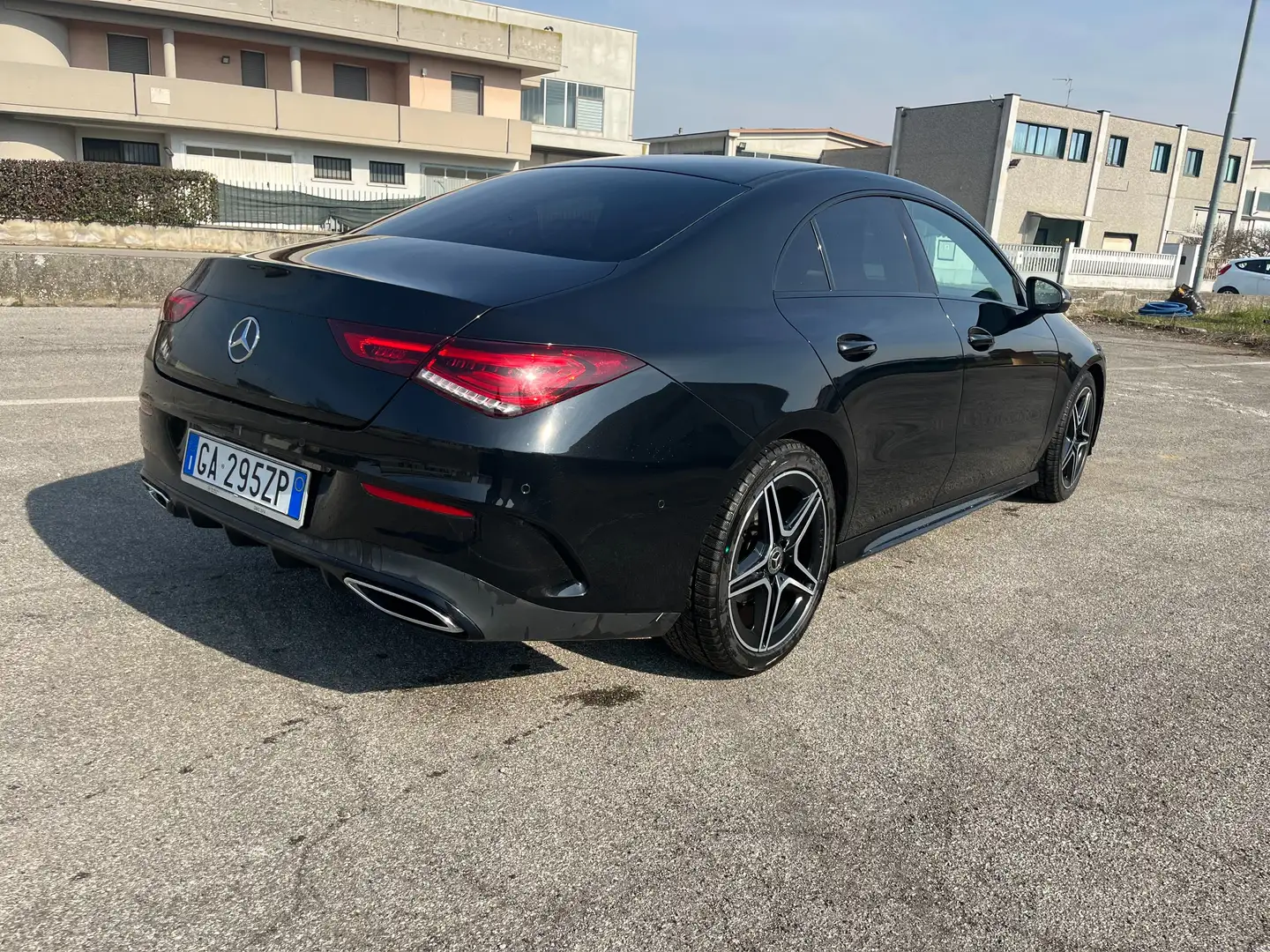 Mercedes-Benz CLA 180 CLA Coupe - C118 Coupe d Premium auto Black - 2