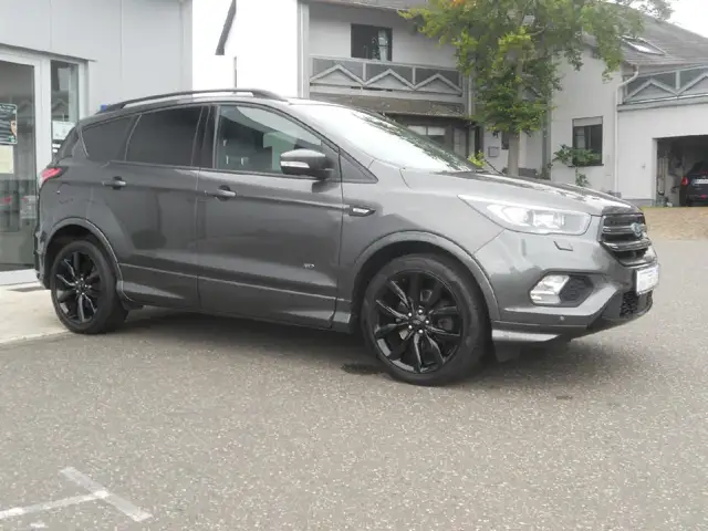 Ford Kuga ST-Line