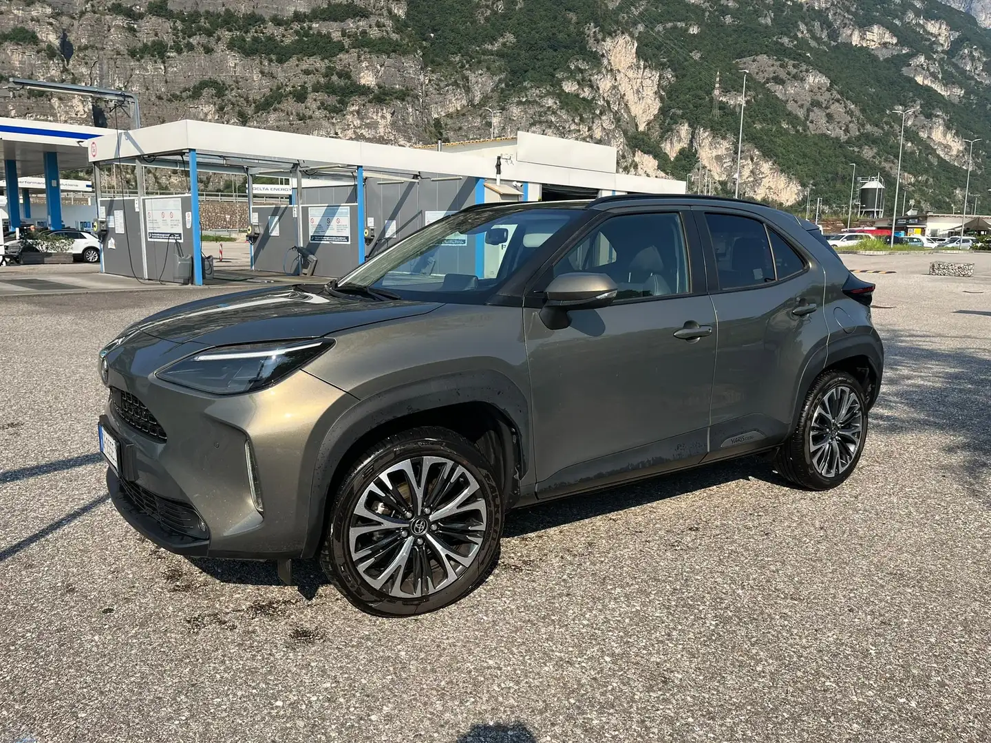 Toyota Yaris Cross 1.5 HYBRID Bronzo - 1