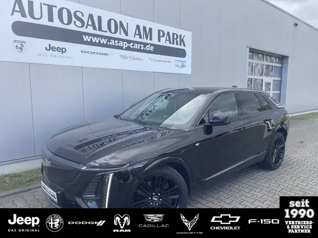 Cadillac Lyriq Sport 600e AWD | schwarze Felgen