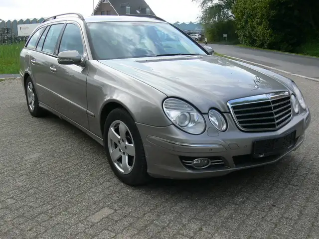 Mercedes-Benz E 220 T CDI E -Klasse T-Modell (BM 211)