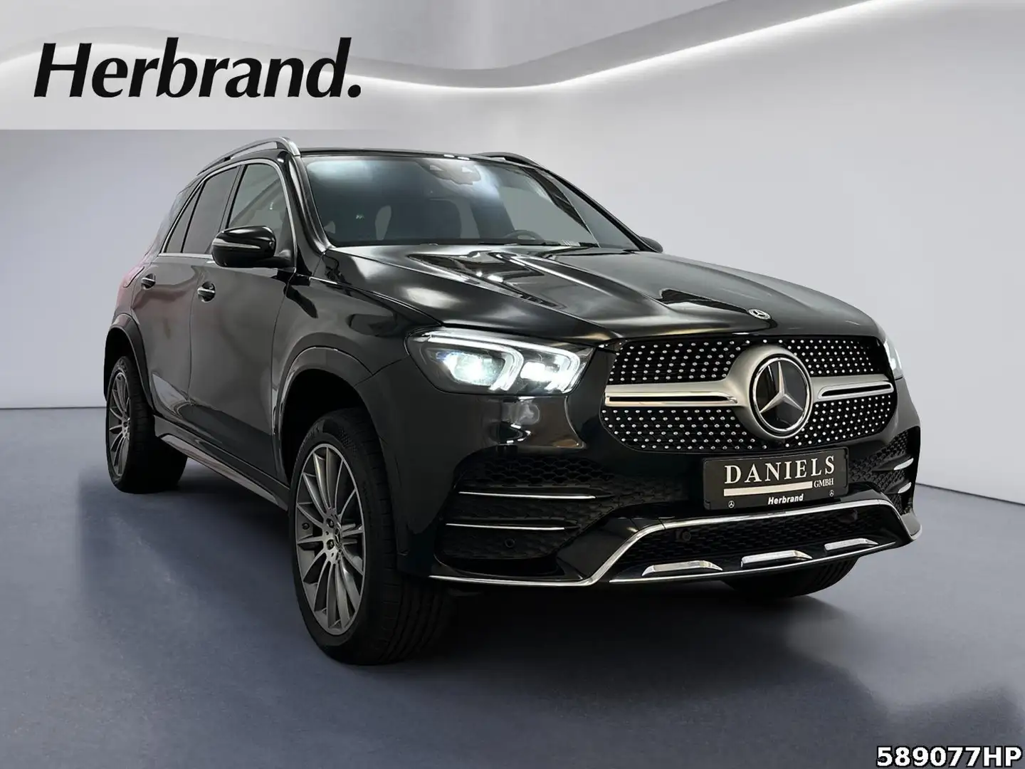 Mercedes-Benz GLE 350 d 4M AMG AHK MULTIBEAM 360° Memory 21" Zwart - 2