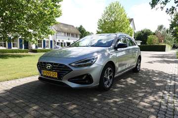 Wagon 1.0 T-GDi MHEV Comfort Smart | Navi | CarPla