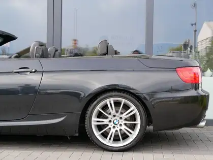 Annonce voiture d'occasion BMW 325 - CARADIZE