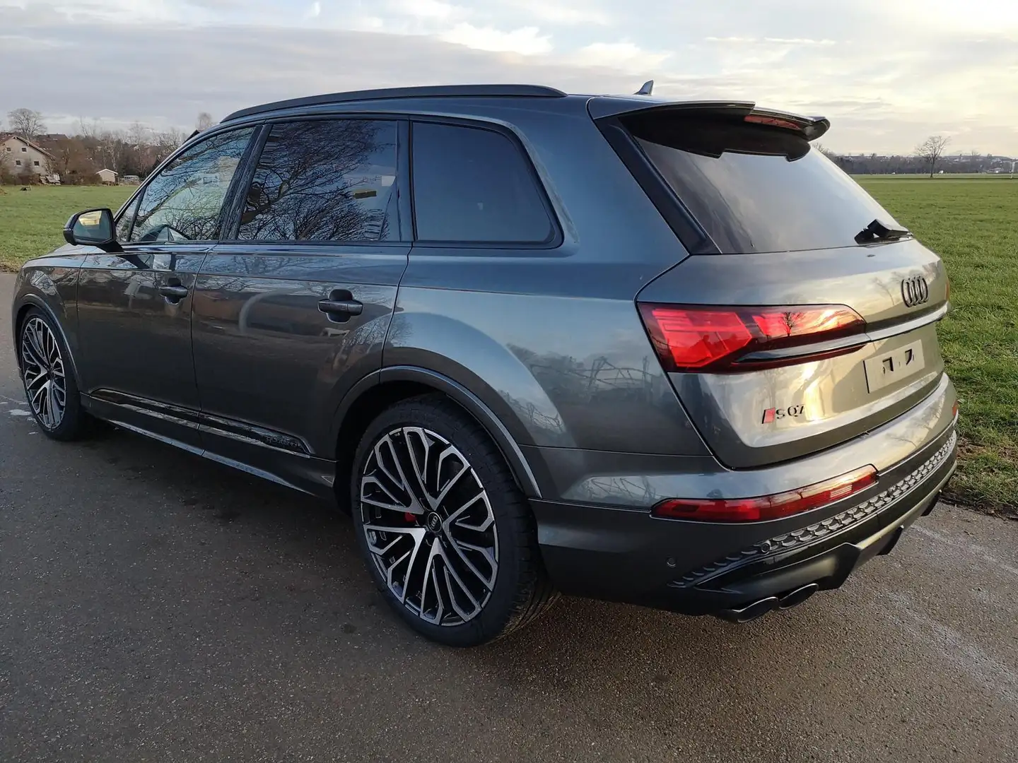 Audi SQ7 4.0 TFSI quattro 4.0TFSI Facelift Voll 373 kW (... Grau - 2