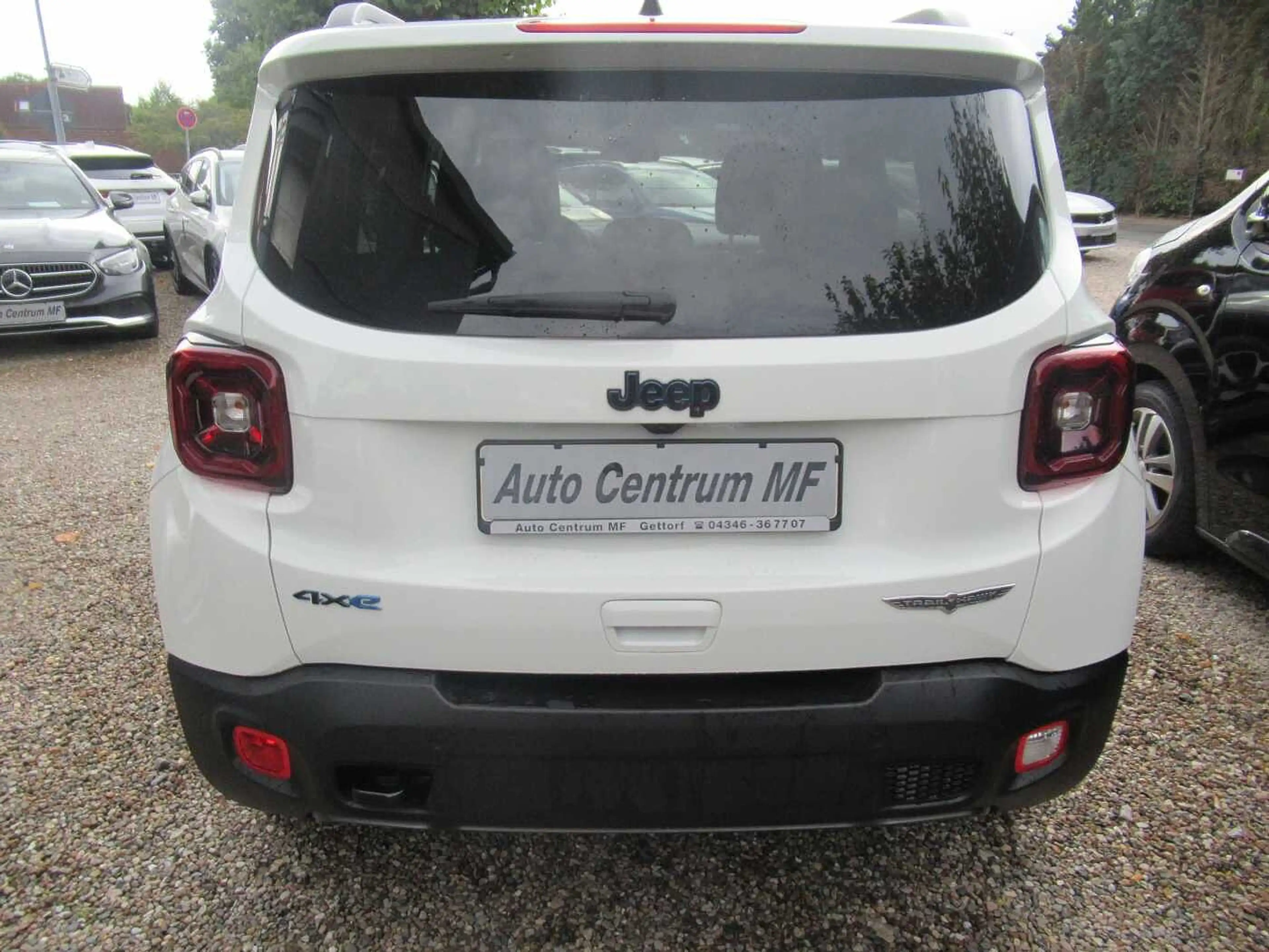 Jeep Renegade Plug-in Hybrid 1.3 T-GDI 4xe Automatik Trailhawk — photo 5
