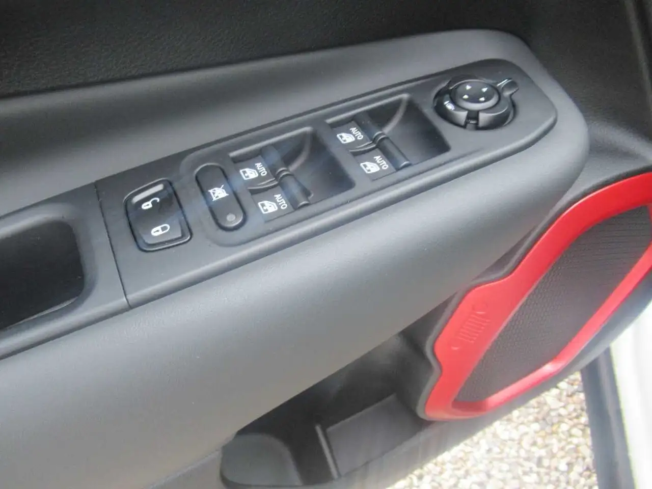 Jeep Renegade Plug-in Hybrid 1.3 T-GDI 4xe Automatik Trailhawk, миниатюра 10