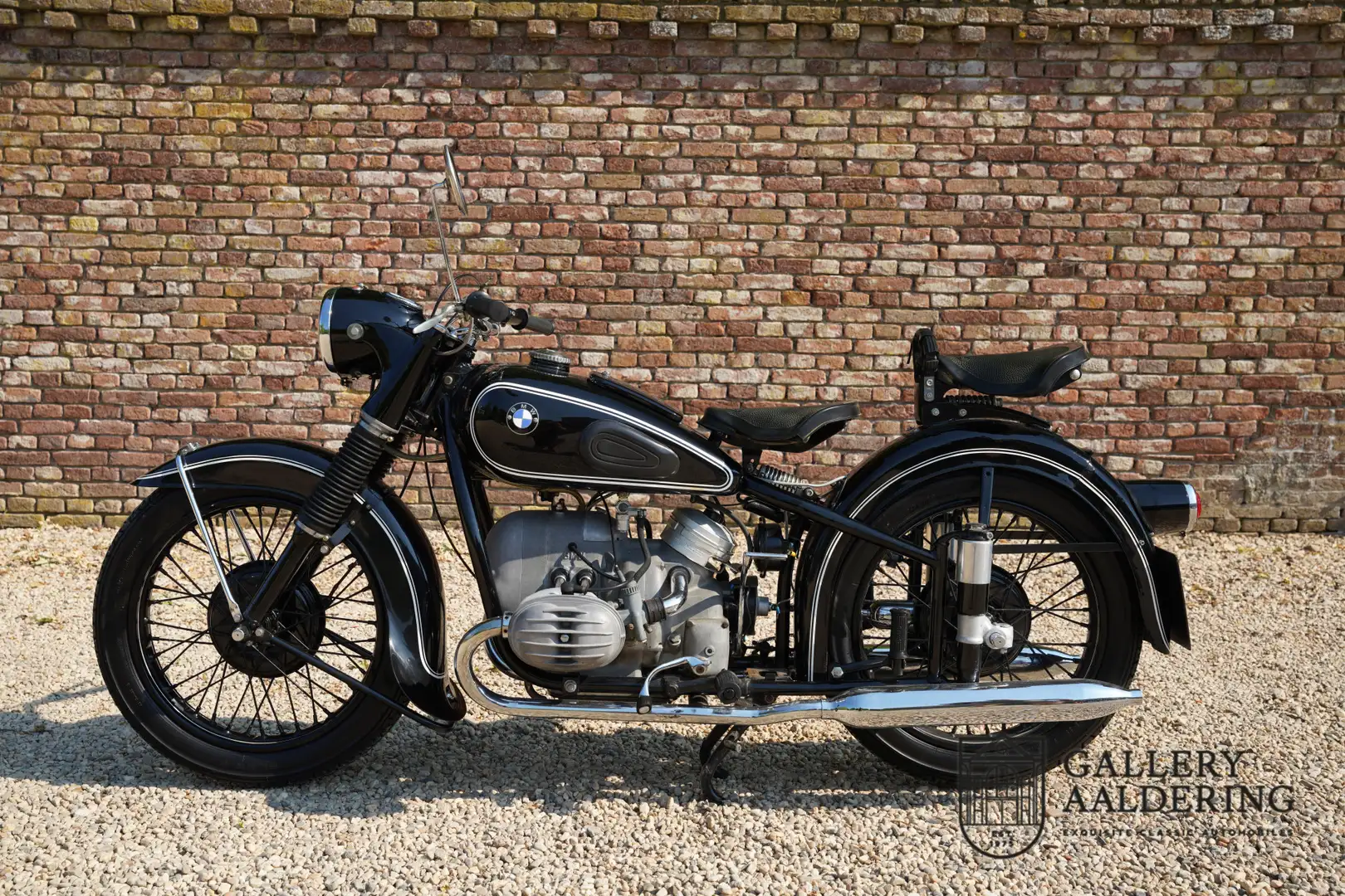 BMW R 51/3 500cc Matching Numbers, original Dutch delivered, Schwarz - 1
